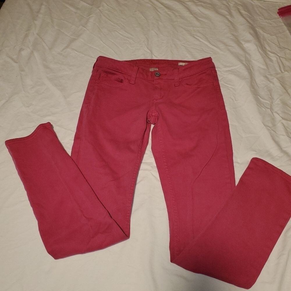 Arizona Jean company. Size 3 hot pink super skinny jeans
